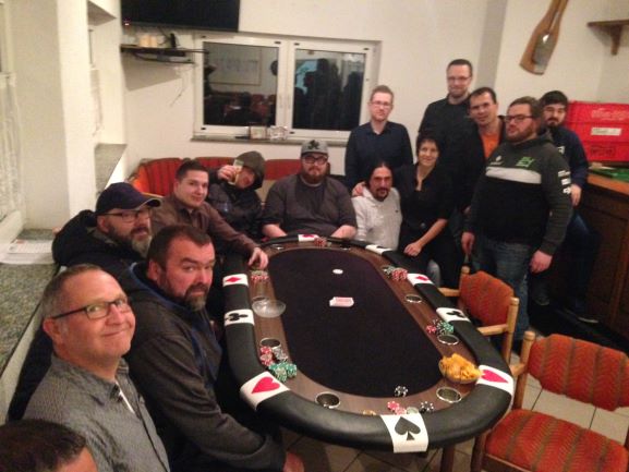 Gruppenfoto Pokerturnier 2019